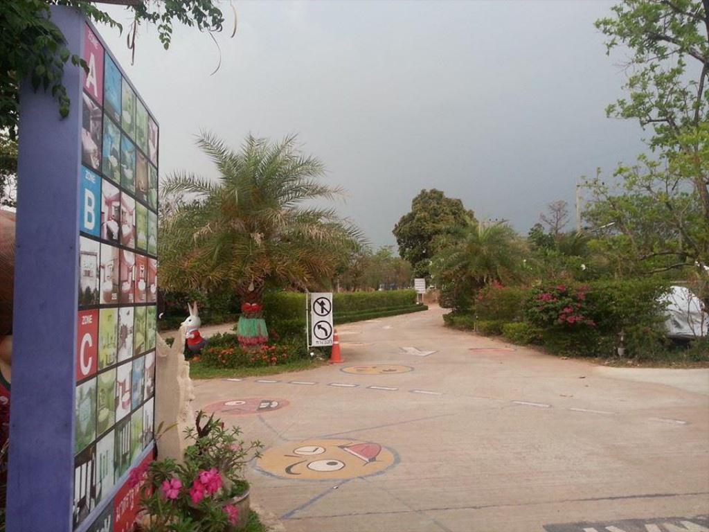 Fancy Stay Resort - Tap to explore photos