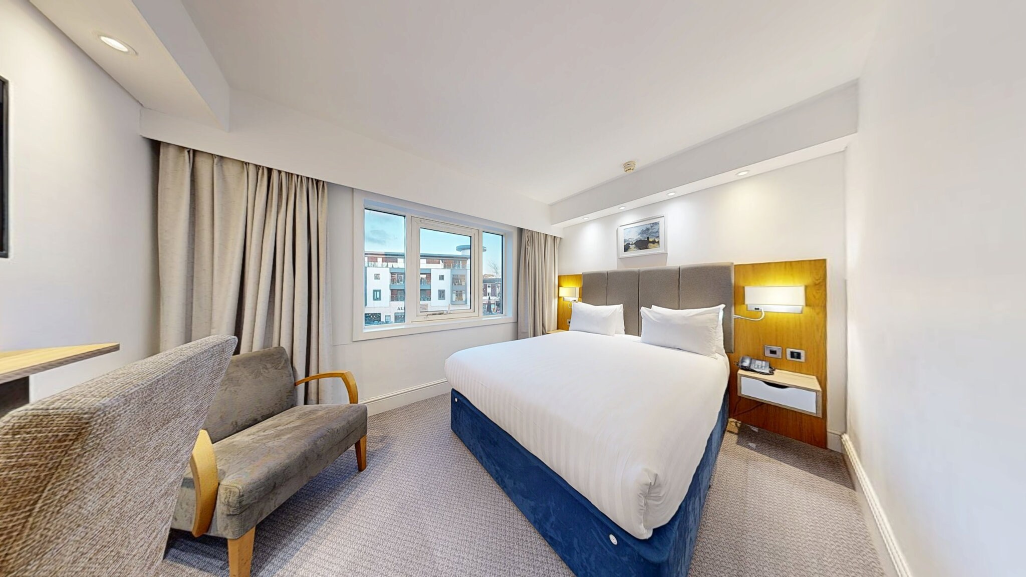 Holiday Inn KENILWORTH - WARWICK - Tap to explore photos