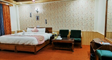 Hotel Shandela Room Type - Family Room