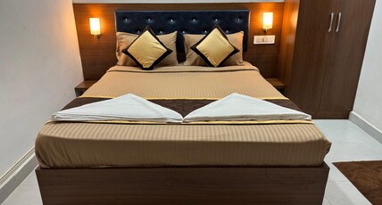 Sathya's Breezoraa Room Type - standard Room With AC