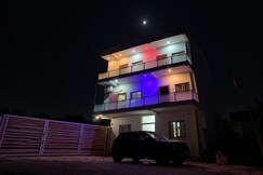 Chandralok Homestay
