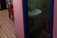 Address of Hotel Snow White
