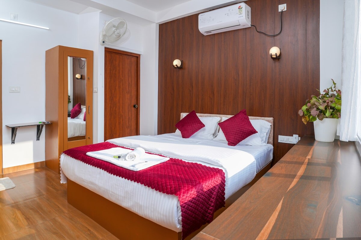 Coffee Mount Homestay Near Paithalmala Kappimala - Tap to explore photos
