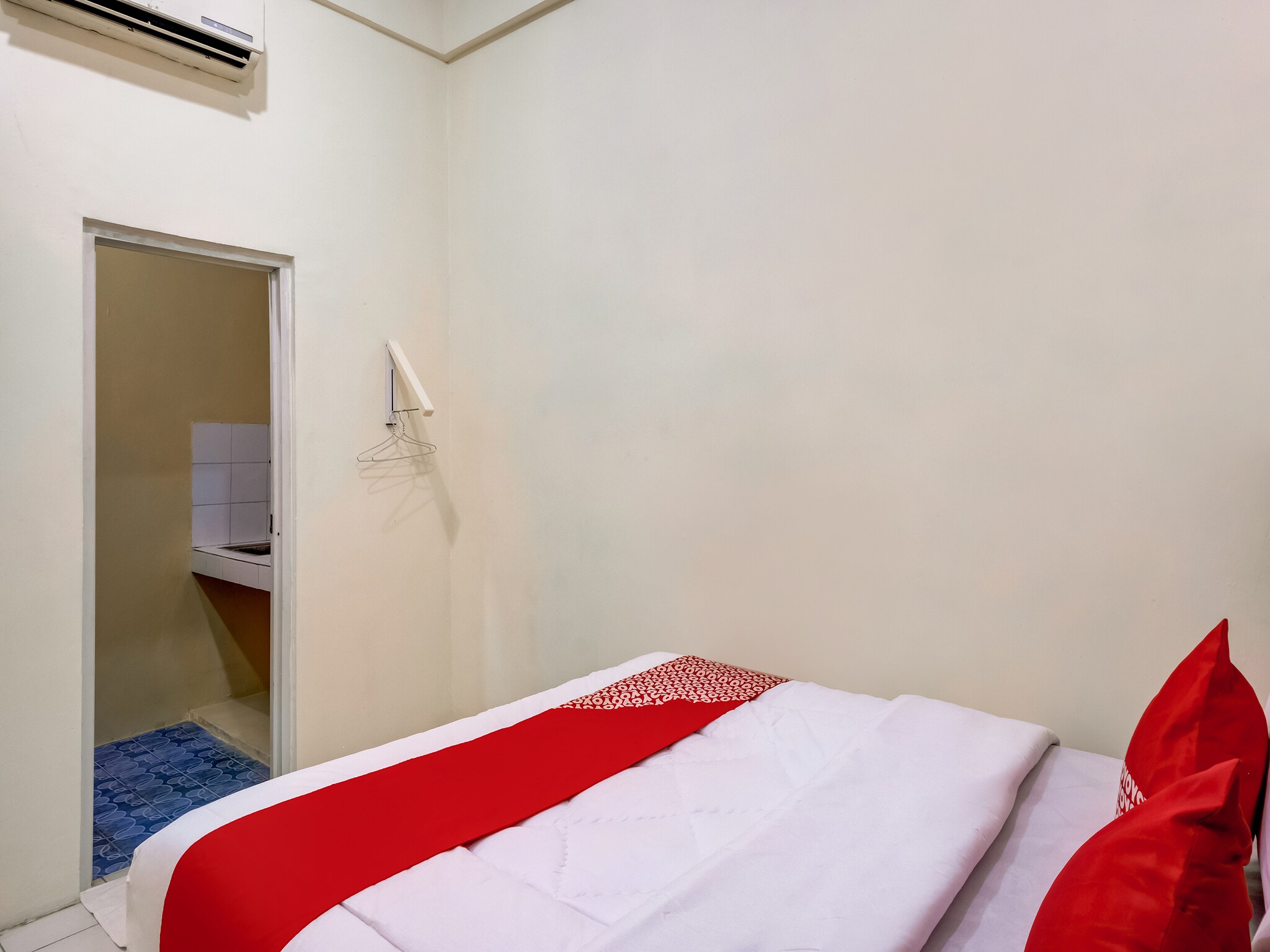 Hotel O Graha Hsc Syariah - Tap to explore photos