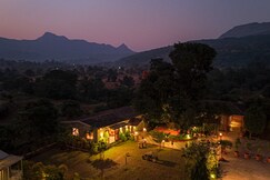 Vanah Villa And Resort