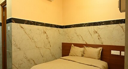 Suba Lakshmi Guest House Room Type - Classic Double