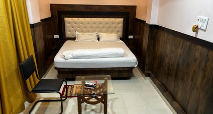 Hotel Delta International Room Type - Suite Room
