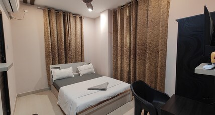 HOTEL ALOHI INN Room Type - Standard Queen Bed Room