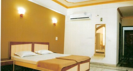 Hotel Kalyan Palace Room Type - Deluxe Room