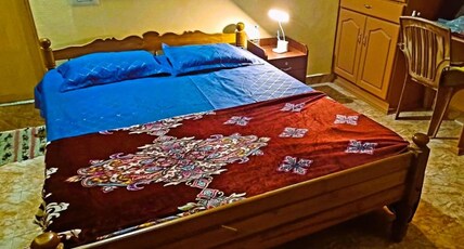 Rustic Retreat Room Type - Double or Twin Room with Private Bathroom