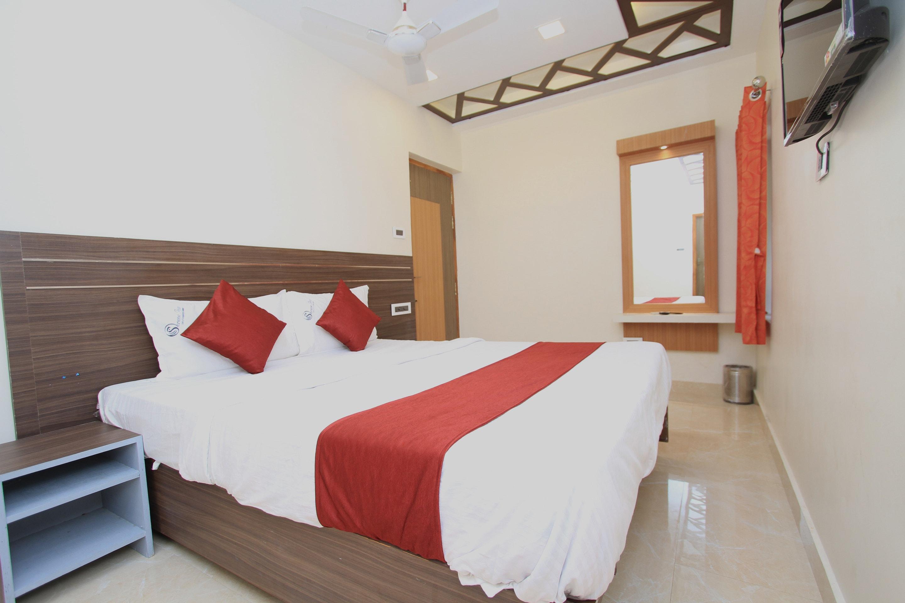 OYO Serene Inn - Tap to explore photos