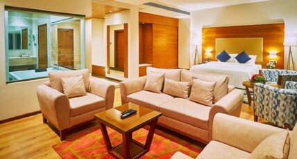Vibe Munnar Resort & Spa Room Type - Vibe Legacy Jaccuzi Suite