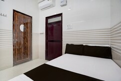 SPOT ON Radhakund Guest House