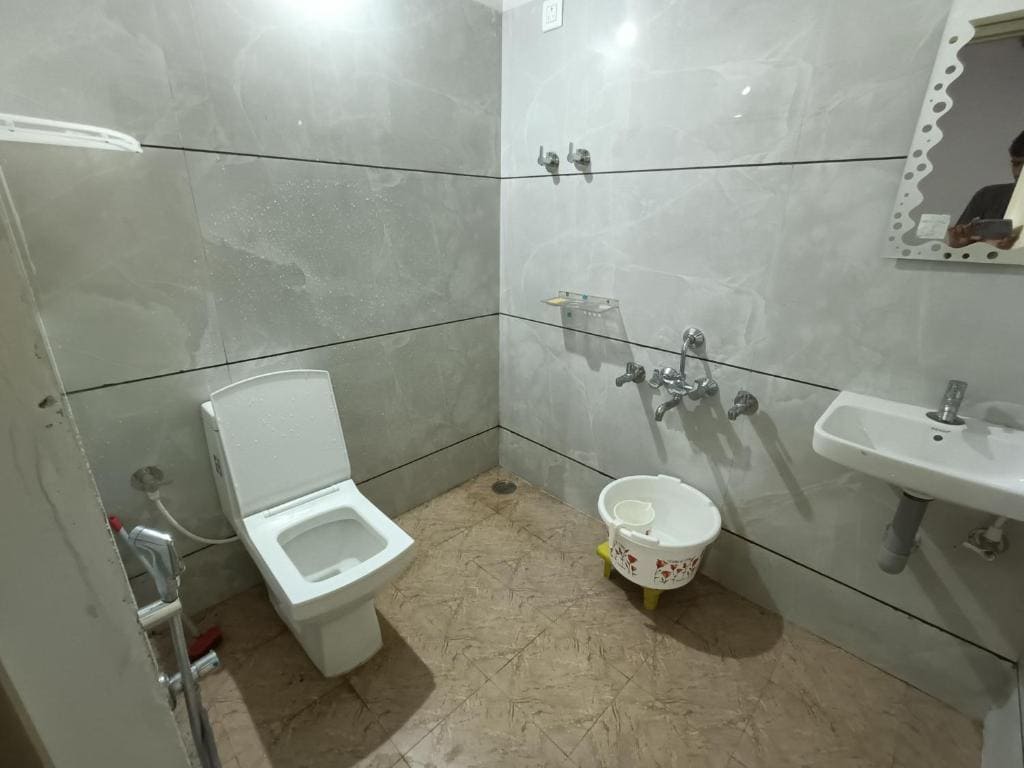 Bird Tweet Homestay - Tap to explore photos