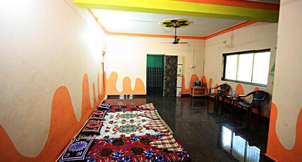 Mulekar Residency Homestay | Rooms & Kitchen Room Type - Non Ac Hall Room