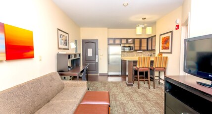 Staybridge Suites HOUSTON IAH - BELTWAY 8, an IHG hotel Room Type - 2 Queen Beds 1 Bedroom Suite Sofa Bed