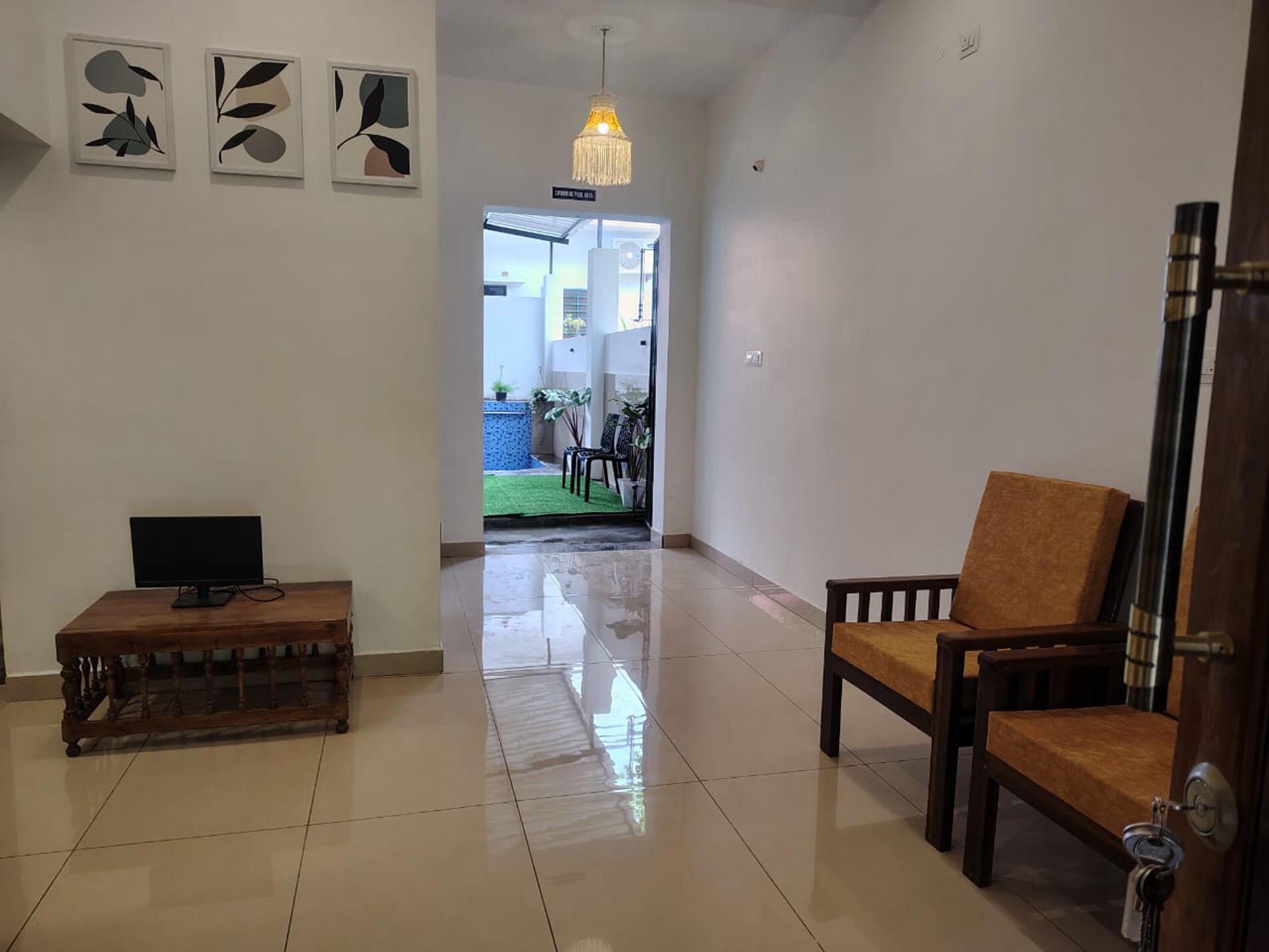 Thugi's Home Stay - Tap to explore photos