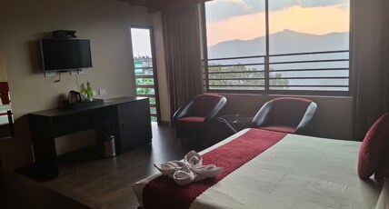 Hotel MMR Manor MG Marg Room Type - Studio Balcony Room