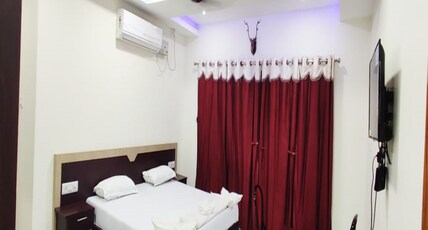 Deer Park Hometel Room Type - Standard Room