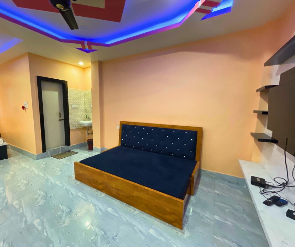 Hotel RL & Banquet Hall - Tap to explore photos
