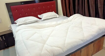 Kingfisher River Resort Room Type - Deluxe Double