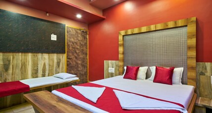 Hotel Manthan Room Type - Deluxe AC Rooms