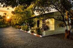 BRIGHT VIEW COTTAGES