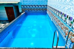 HOTEL RICH GRAND  NEAR TAJ MAHAL