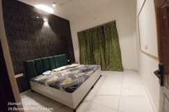 Cozy Home with All Modern Amenities