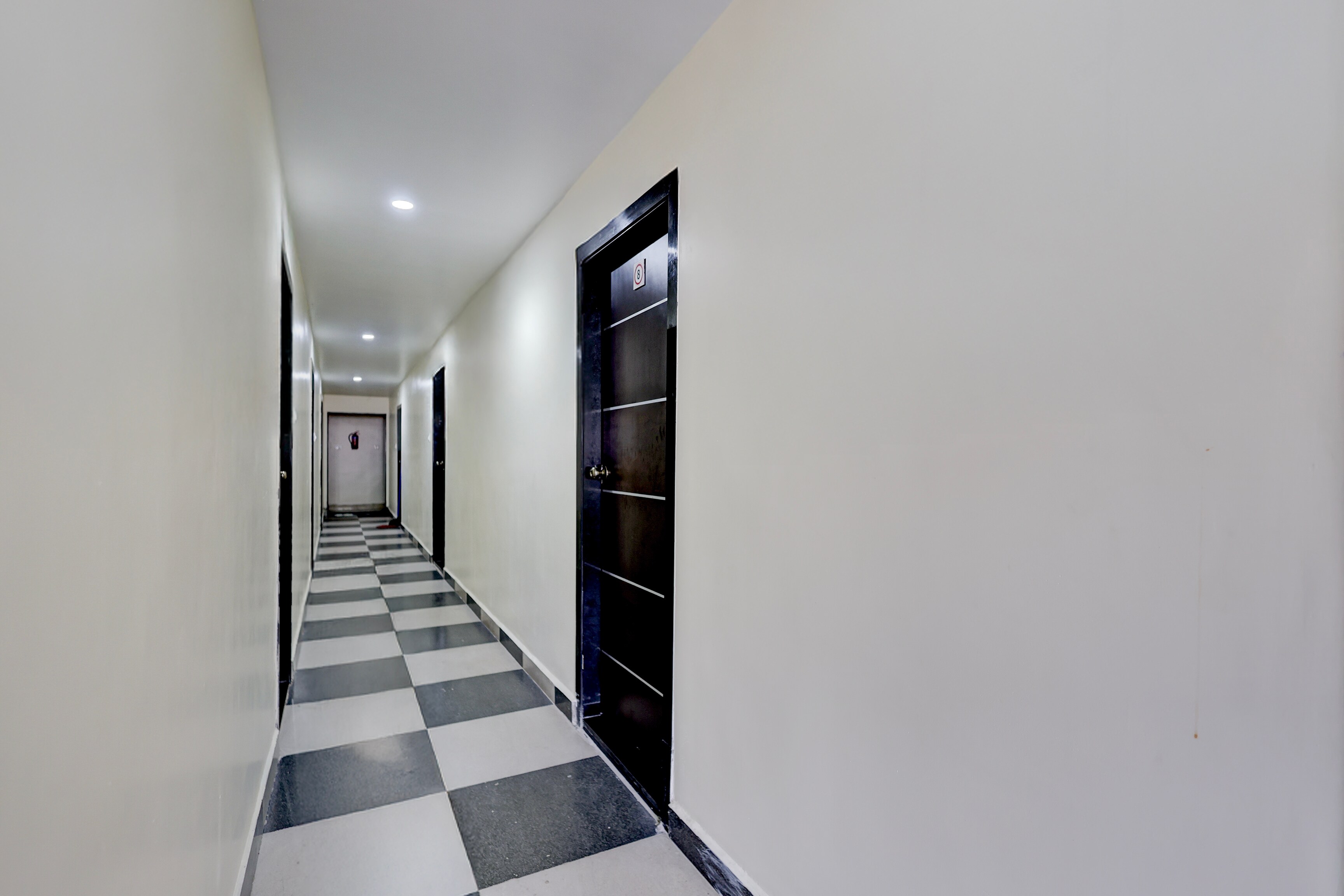 Super Hotel O Satyam Junction Seethammadhara - Tap to explore photos