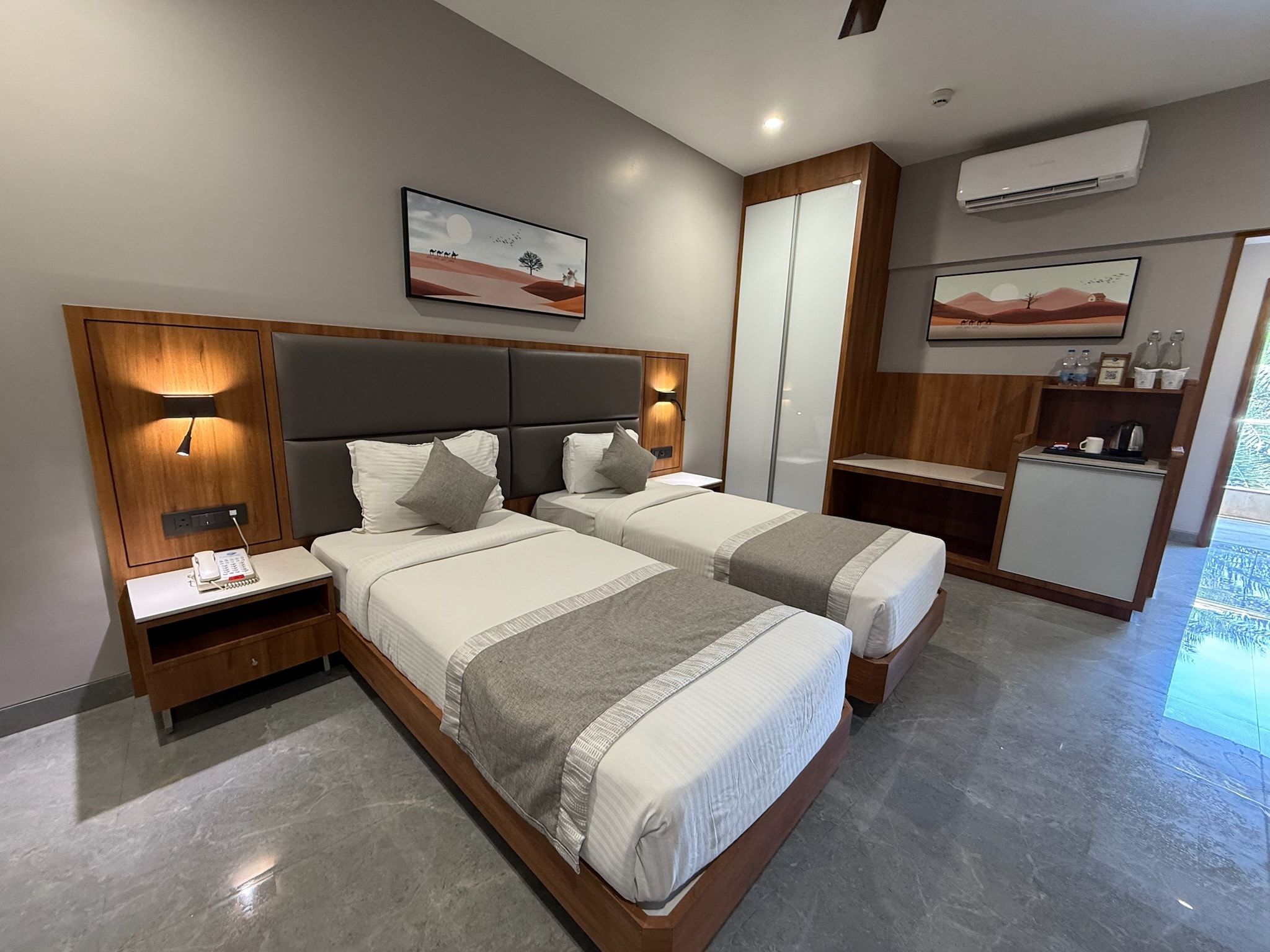 Kostamar Beach Resort-40 Meters From Nagoa Beach - Tap to explore photos