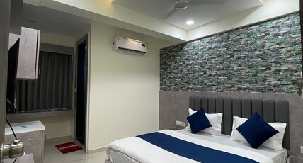 Hotel Blue Sky Room Type - Deluxe Room
