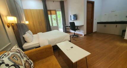 Mallenzo Luxury Suites Golf Course Room Type - Deluxe Double Room with Balcony Mallenzo Luxury Suites Golf Course Room Type - Deluxe Double Room with Balcony