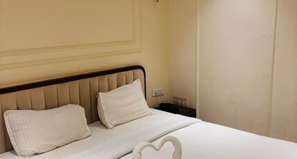 Hotel Corporate, Shivpuri Room Type - Deluxe Room