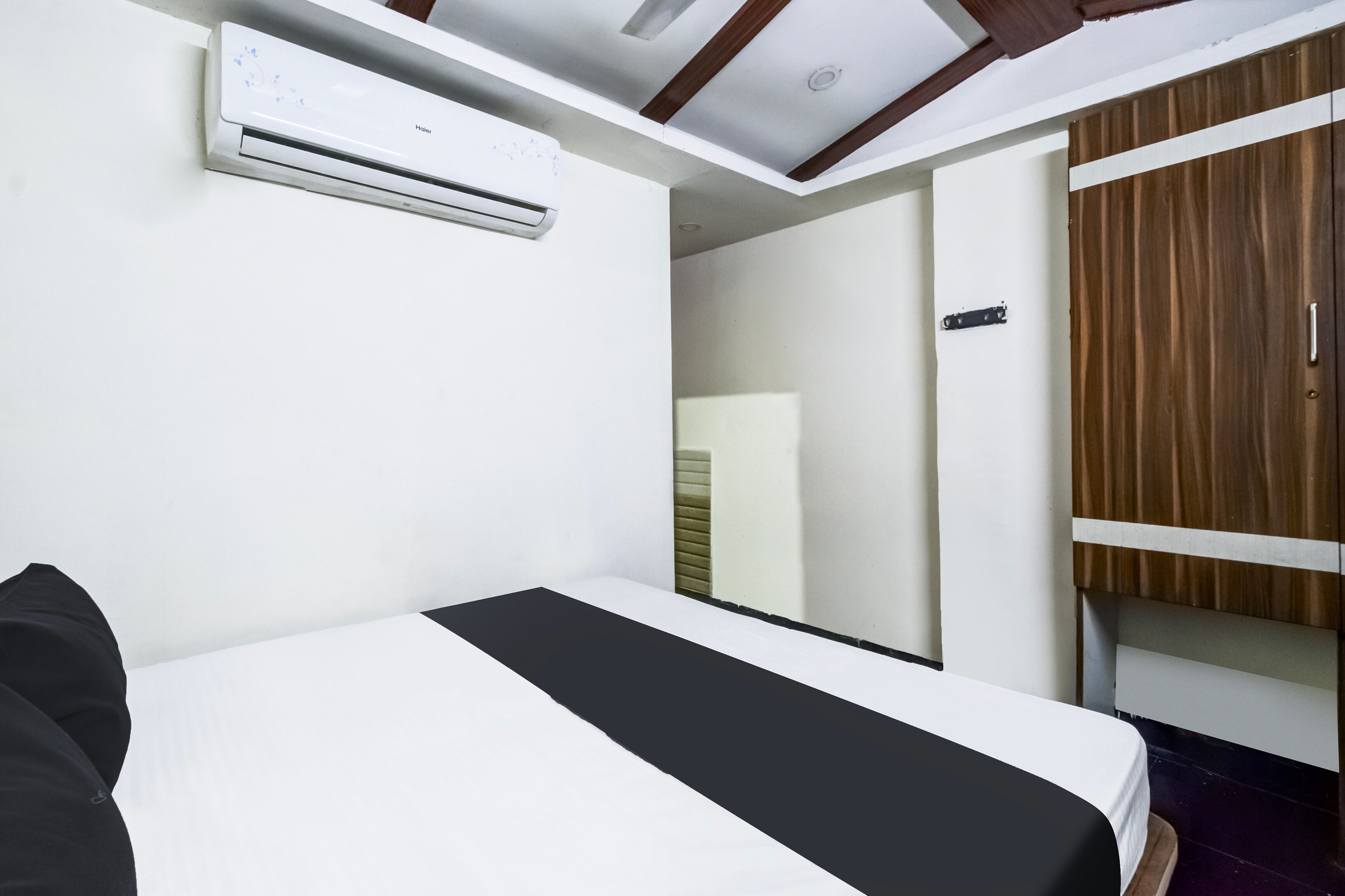 HOTEL O SUN RESIDENCY - Tap to explore photos