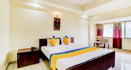 Itsy Hotels Aditya Room Type - Standard Room
