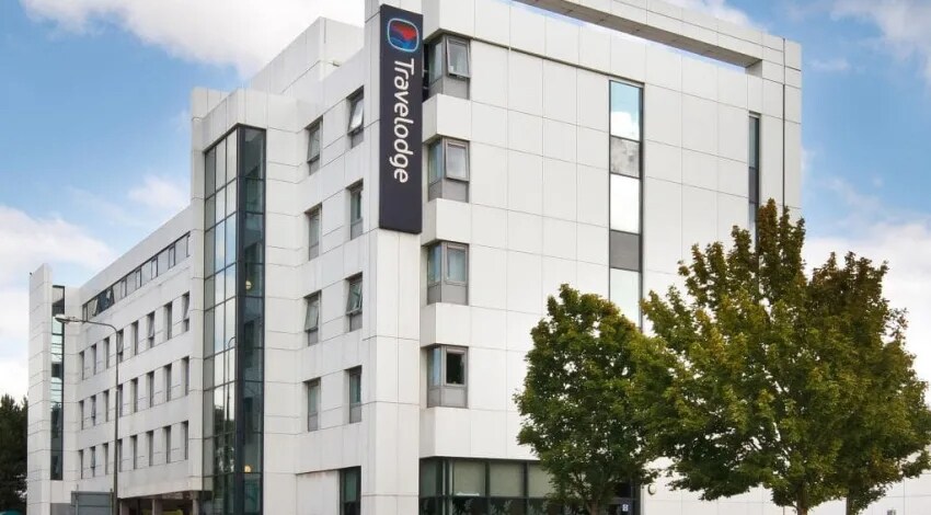 Travelodge Cardiff Atlantic Wharf - Tap to explore photos