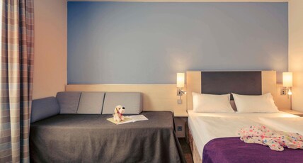 MERCURE BERLIN CITY WEST Room Type - Standard room with 1 queen-size bed and sofa