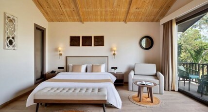 Stone Wood Nature Resort Room Type - Premium Cottage