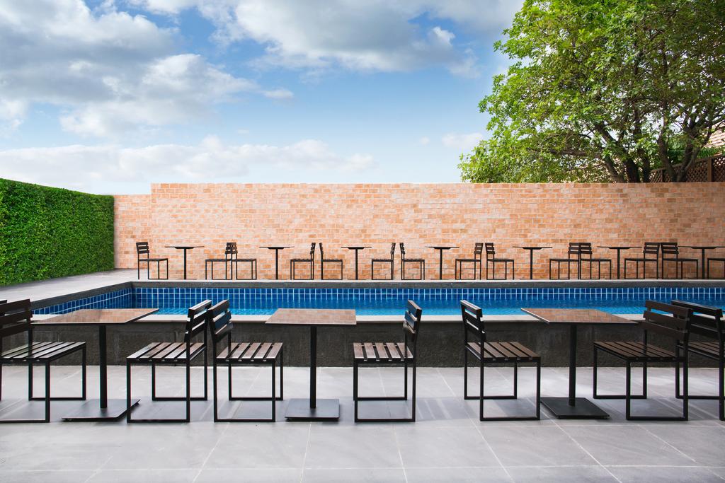 Theorie Hotel Sukhumvit 107 - Tap to explore photos
