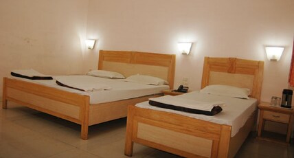 Hotel Shubham Holidays Room Type - Triple Bed Room