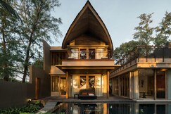 Renaissance Phuket Resort & Spa by Marriott