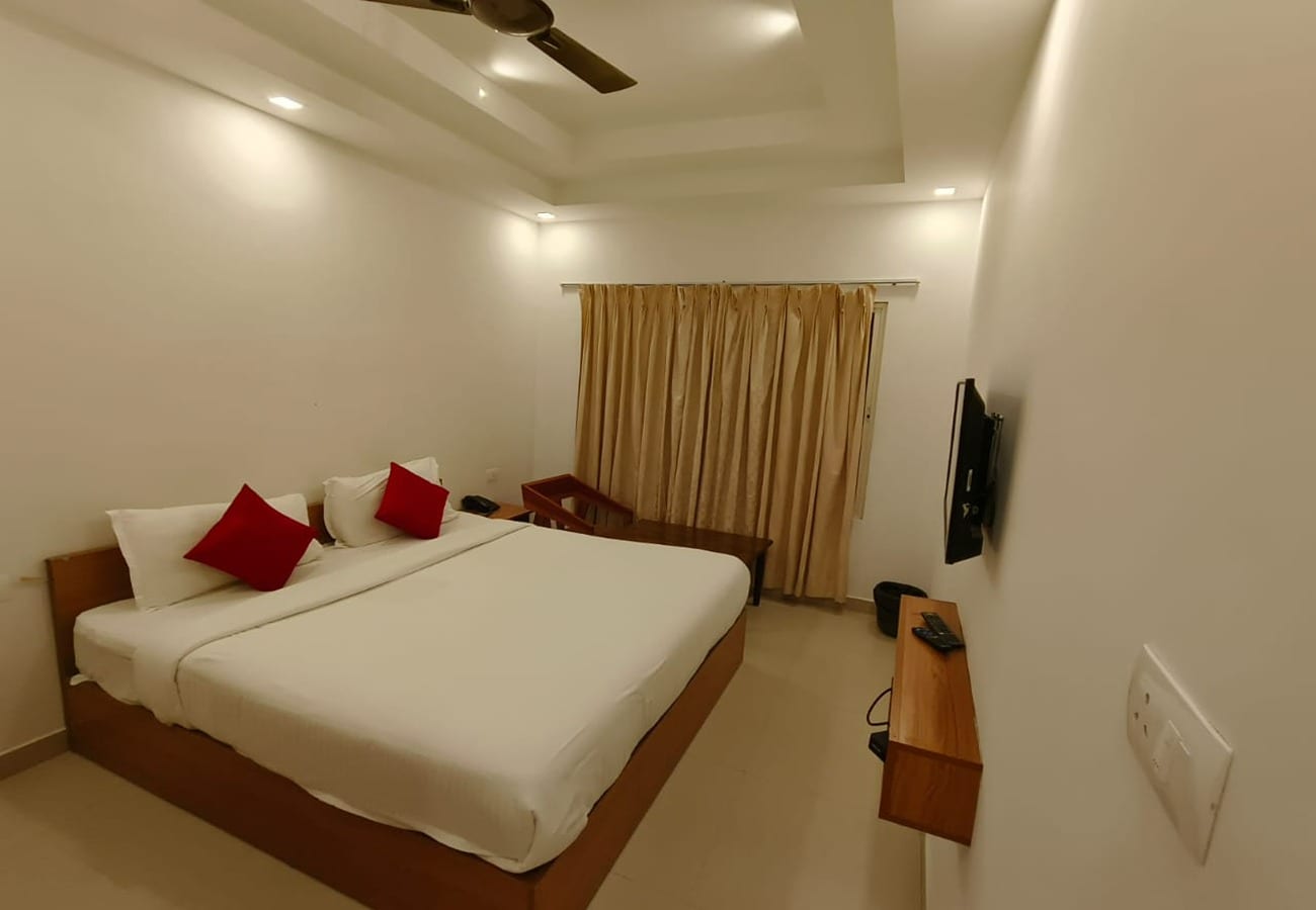 Fortune Munnar - Tap to explore photos