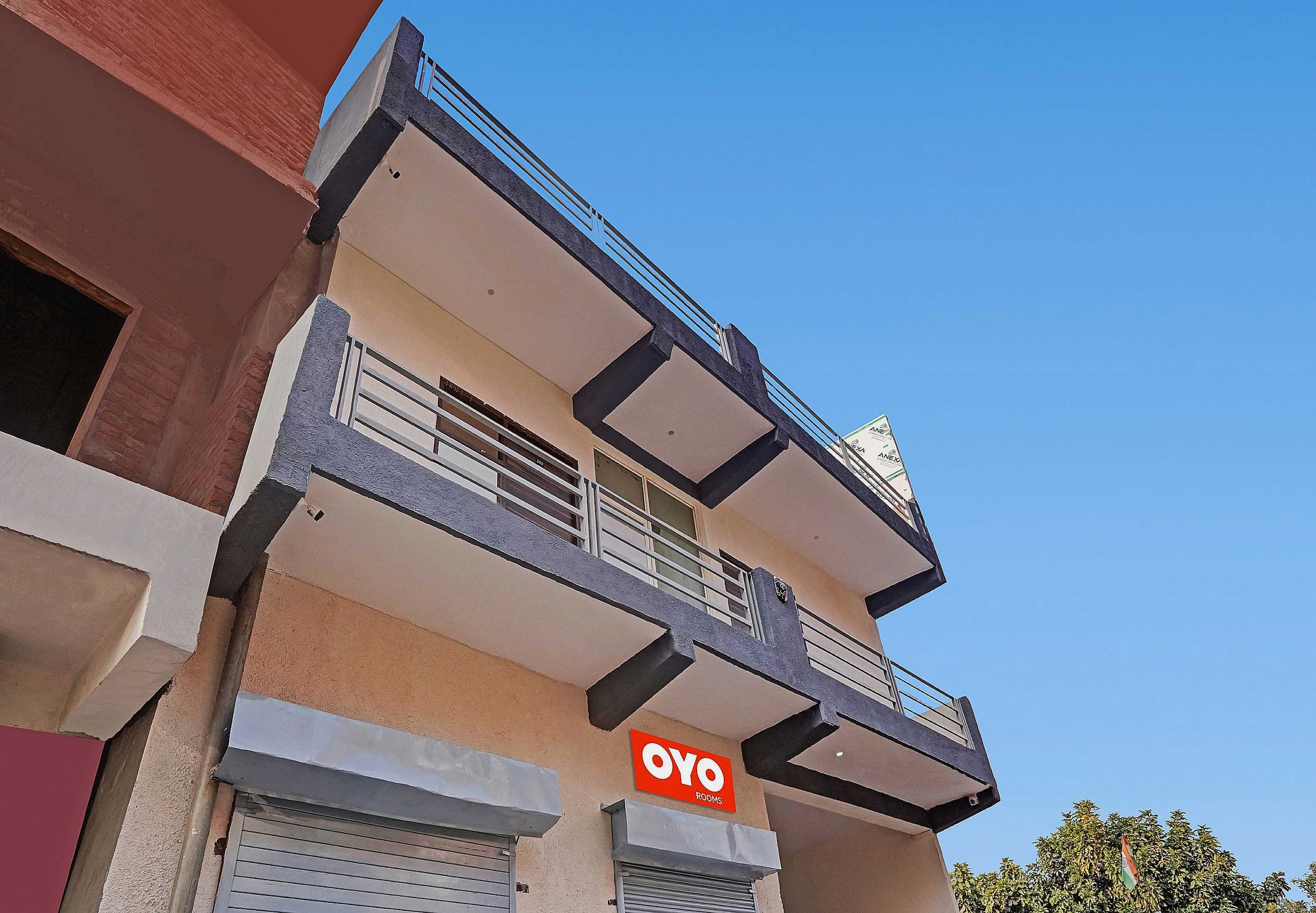 Hotel O Avs Hotel & Restaurant - Tap to explore photos