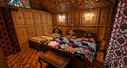 HOUSEBOAT MYLINE Room Type - Deluxe quad