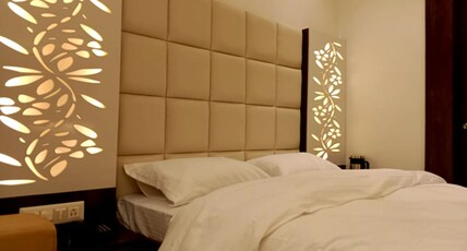 Hotel Green Mint Room Type - Deluxe Room