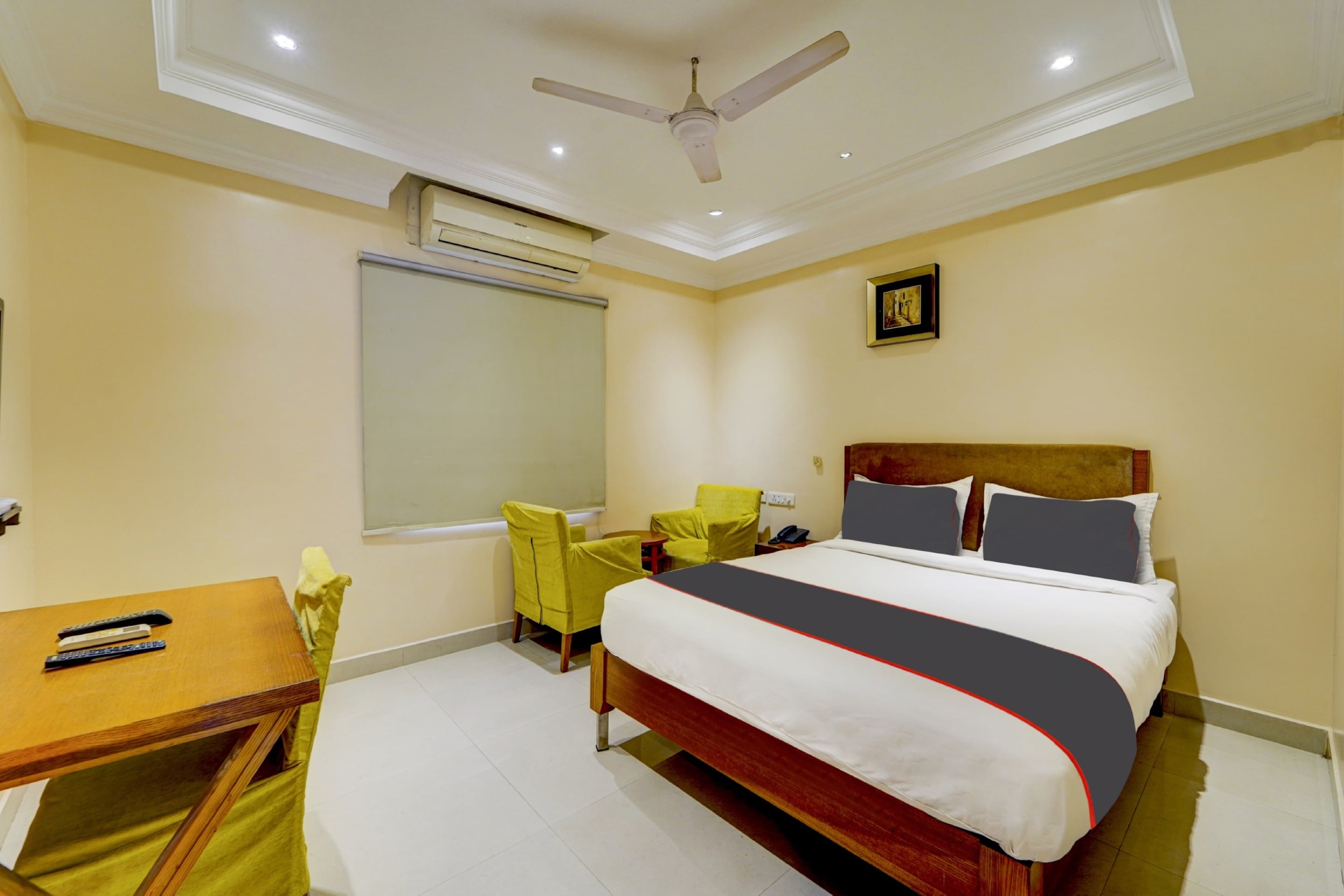 Hotel O G Silver Ashok Nagar - Tap to explore photos