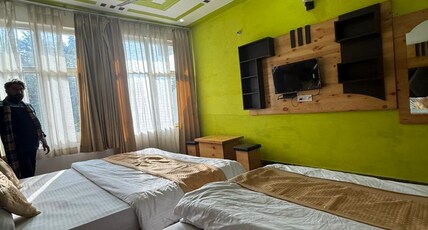 Ruk Bae Homestay & Cafe Room Type - Triple Bed Room