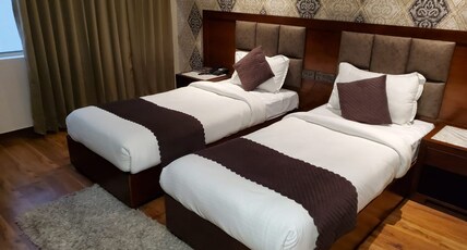 ROYAL SERENA Room Type - Twin Bed Deluxe Room