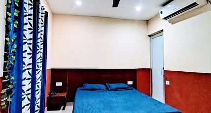 Cityscape Rooftop stay Room Type - Deluxe Queen Bed Room with City View Cityscape Rooftop stay Room Type - Deluxe Queen Bed Room with City View